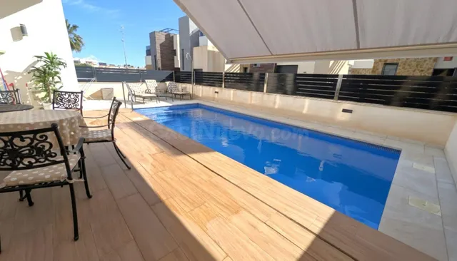 Chalet 4 habitaciones 179m² en venta - Lomas de Cabo Roig - foto 3