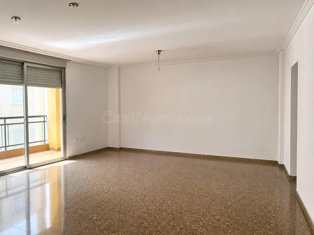 VIVIENDA REFORMADA EXTERIOR EN CAMPANAR!! - foto 2