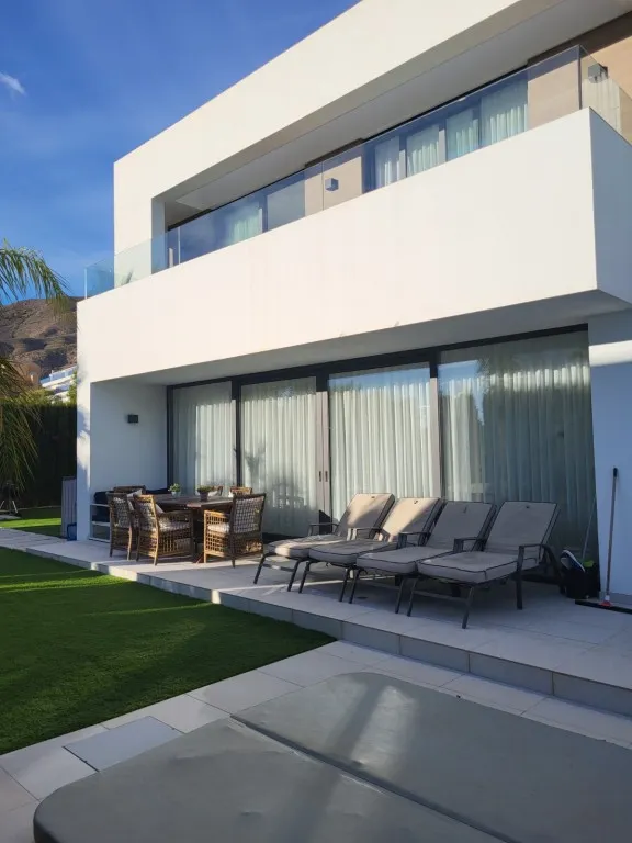 Casa-Chalet en Venta en Finestrat Alicante — 8
