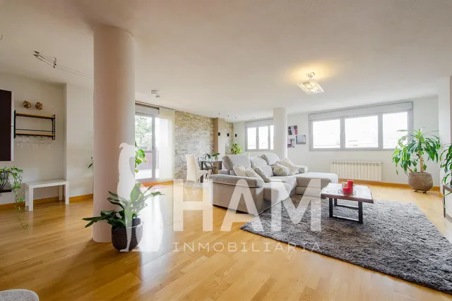 Habitación en C/ Clavel, 10 — 25