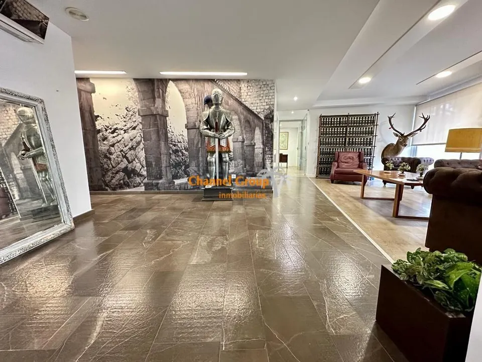 ESPECTACULAR OFICINA EN VENTA O ALQUILER CON INMEJORABLES VISTAS EN ELCHE!