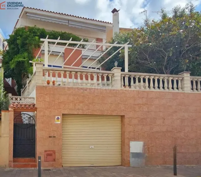 CASA en Calle Balmes LA MIRANDA de SANT JUST DESVERN - foto 4