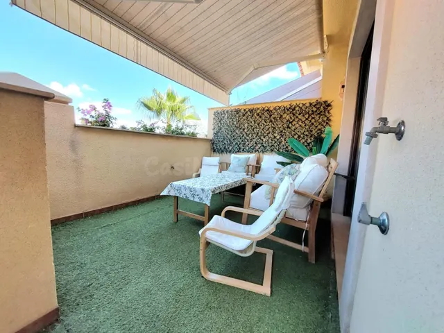 Atico con terraza y solárium en Isla del Fraile Resort - foto 5