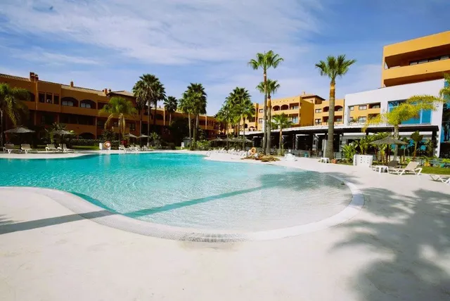 Apartamento 1 habitación 57m² en venta - Costa Del Sol - foto 2