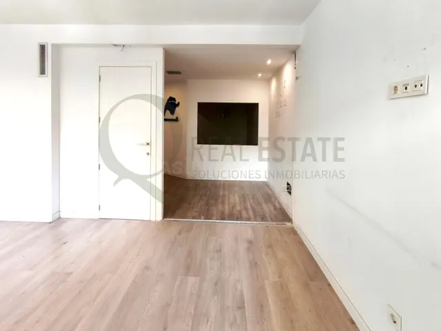 Oficina con alma creativa y potencial de vivienda en pleno c - foto 4