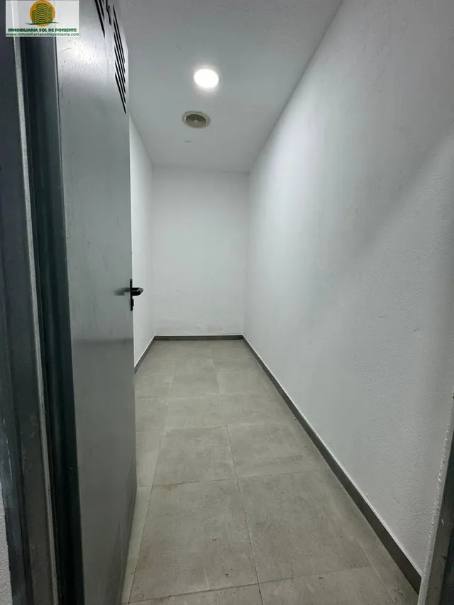 Trasteros en playa poniente cercanos al centro de Benidorm!! — 6