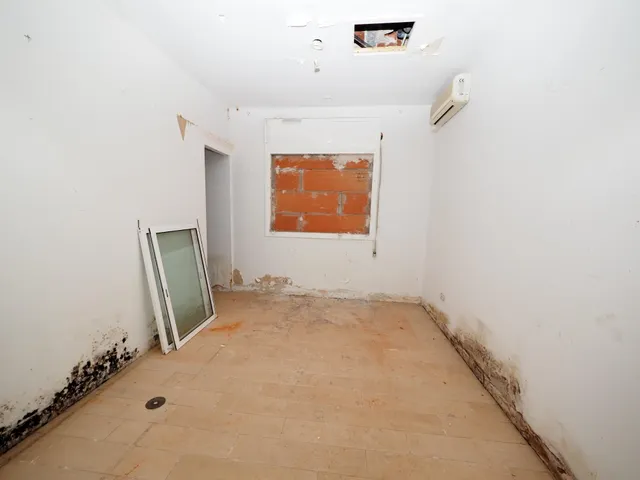 SE VENDE CASA EN OLESA DE BONESVALLS — 21