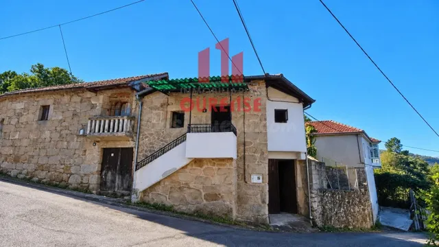 CASA PARA REFORMAR EN LA ZONA DE SANTA CRUZ ARRABALDO