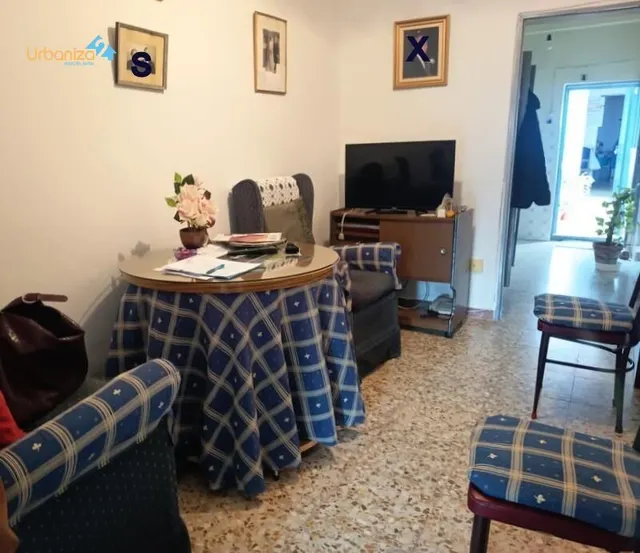 Casa Independiente en Zona de la Estación con Terraza y Pati - foto 2