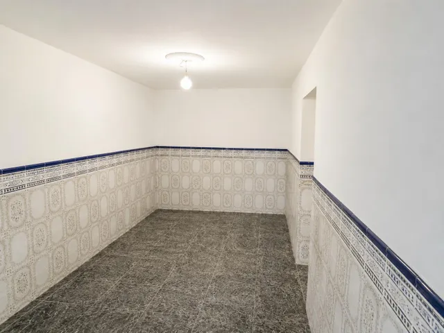 UNA CASA PARA VIVIRLA, NO PARA QUEDARSE SIN ESPACIO EN LACHAR — 17