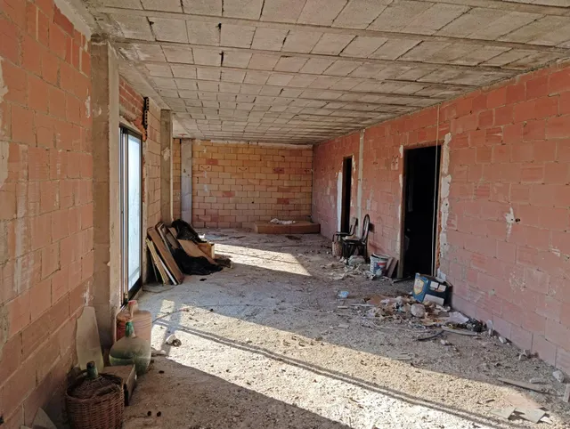 Edificio con restaurante en Tormos — 13