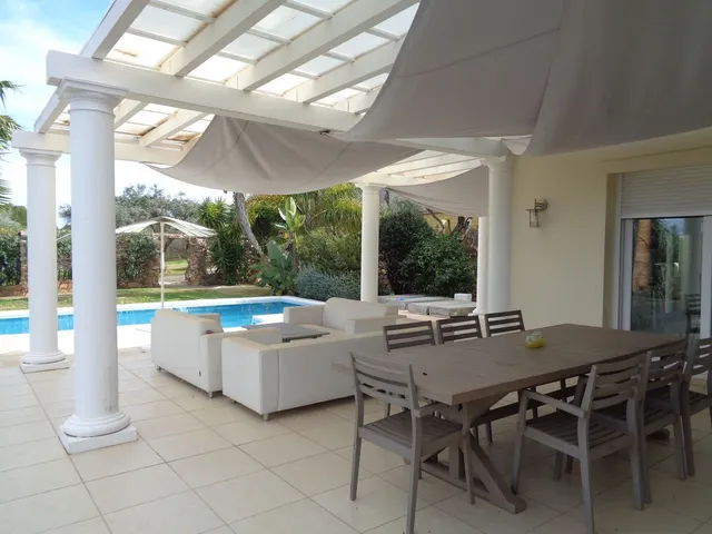 Chalet 4 habitaciones 350m² en venta - Costa del Sol — 43