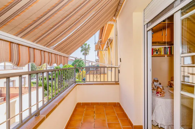 Fantástica casa adosada con gran patio, sótano habitable y excelente luminosidad !! — 24