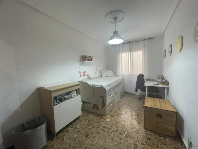 Amplio apartamento de 4 dormitorios con patio privado y solárium en Rojales — 14