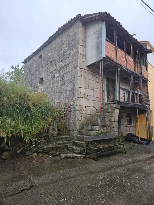 !!!OPORTUNIDAD!!! Casa para restaurar en la Ribeira Sacra.