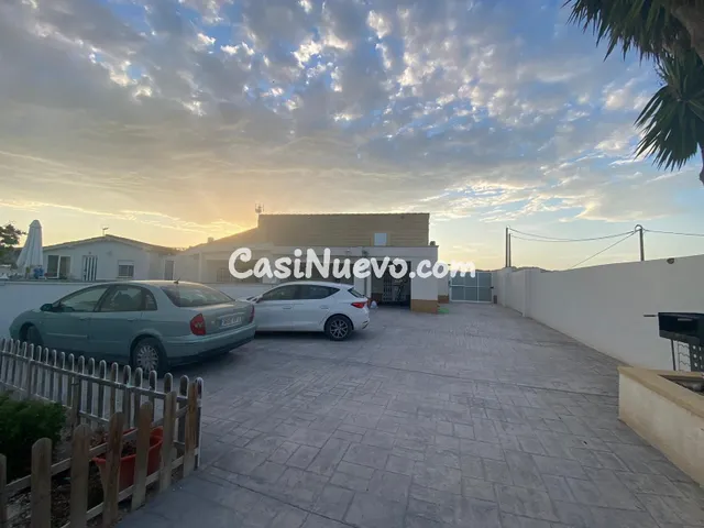 Chalet exclusivo en Archena: espacio, comodidad y calidad de - foto 5