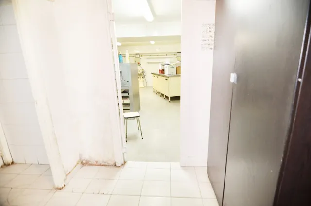 Urbis te ofrece un local comercial en venta en zona Centro, Salamanca. — 30