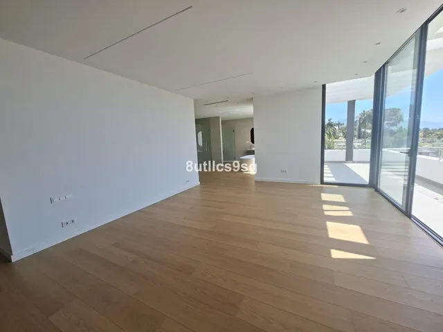 Chalet 6 habitaciones 1038m² en venta - Costa del Sol — 11
