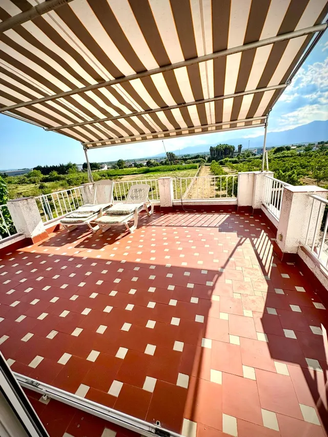 Tu nuevo hogar en plena naturaleza: Espacio, confort y posib - foto 3