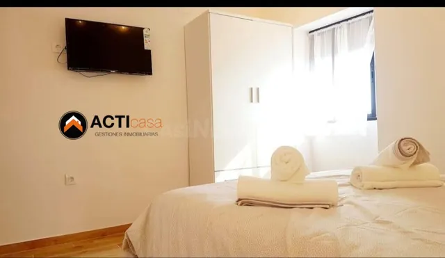 PRECIOSO APARTAMENTO REFORMADO EN PARTE ANTIGUA - foto 5