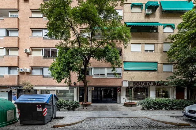 LUMINOSO PISO EN PLANTA ALTA EN ZONA FÍGARES — 22