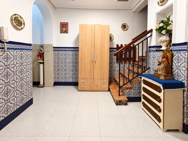¡¡ casa de tres plantas en san lorenzo !! — 9