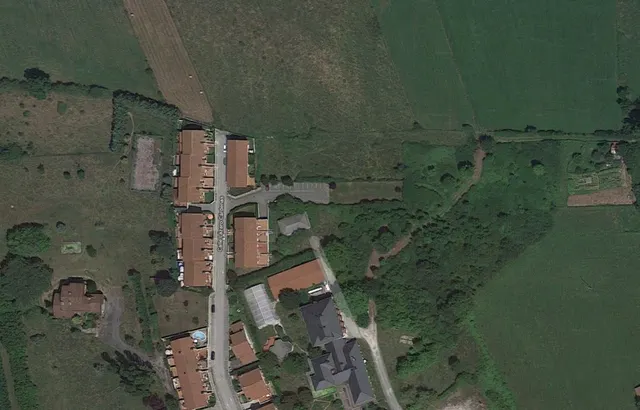 PARCELA DE 1500 METROS EN VILLASANA DE MENA — 6