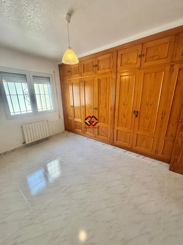 Chalet esquinero con gran sótano y jardín en San Javier — 22
