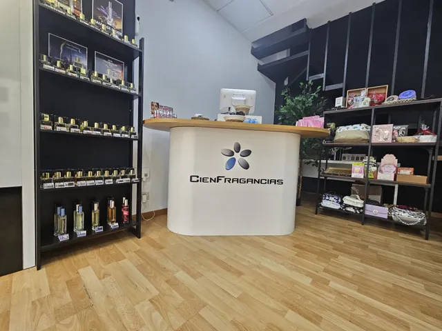 !!!!!se traspasa local comercial en plena calle centrica muy transitada en Ourense¡¡¡¡ — 7