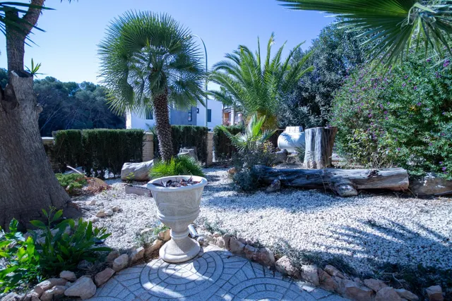 Villa de 4 dormitorios, 3 baños, piscina y jardín en dehesa de campo amor (orihuela costa) — 44