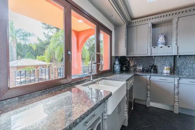 Chalet 7 habitaciones 735m² en venta - Centro — 7