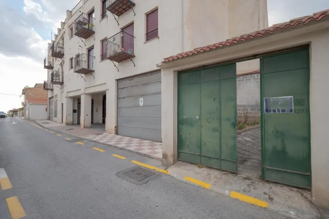 Parcela de 551m2 en Alfacar para vivienda unifamiliar o plurifamiliar — 3