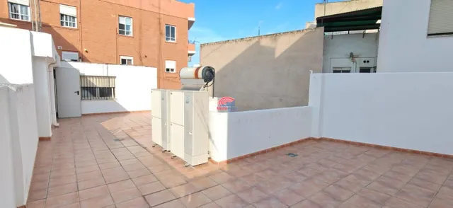 Estupendo piso para entrar a vivir — 12