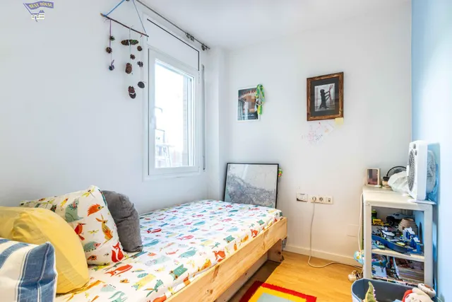 EN EXCLUSIVA!!!! ESPECTACULAR BAJOS CON TERRAZA DE 170 M2 . PARC CENTRAL — 31