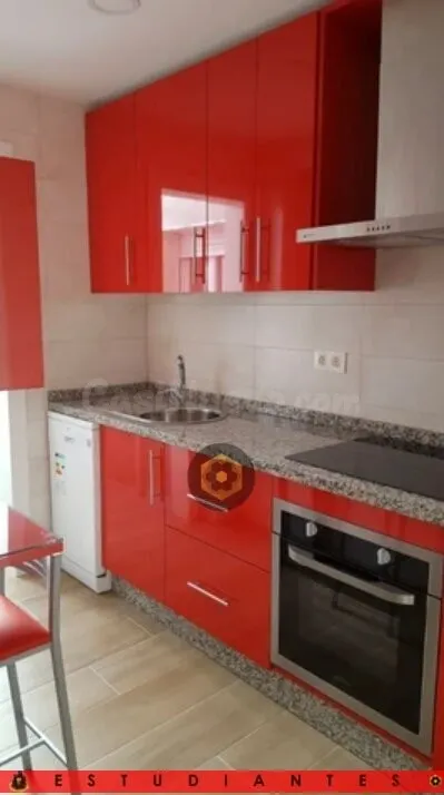 EST/ Bonito piso ESTUDIANTES de TRES dormitorios en Plz. Tor - foto 5