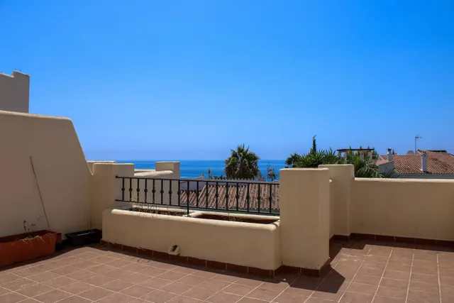 Casa 3 habitaciones 130m² en venta - Nueva Nerja — 27
