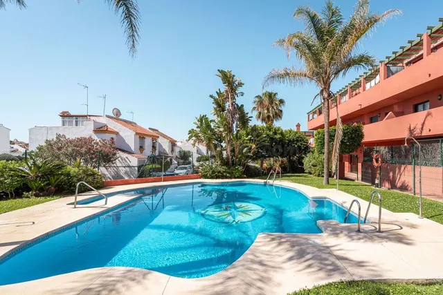 Apartamento 2 habitaciones 74m² en venta - Casares Costa - foto 2