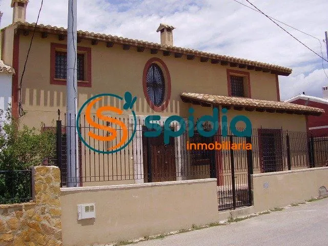 VENTA DE CASA SEÑORIAL EN DOÑA INÉS (LORCA) - foto 2