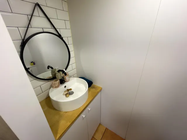 Chalet esquinero con apartamento independiente y piscina en Sant Pere de Ribes — 15