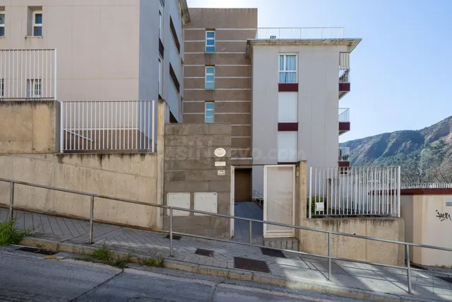 Piso 2 habitaciones 80m² en venta - Ctra Sierra - Acceso Nue - foto 2