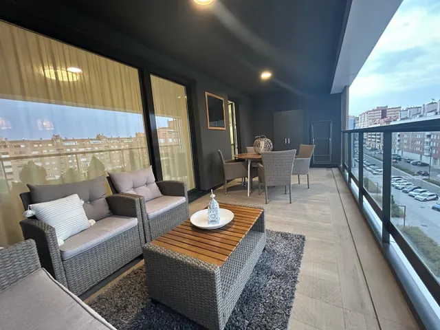 PISO EN BARAÑAIN - foto 3