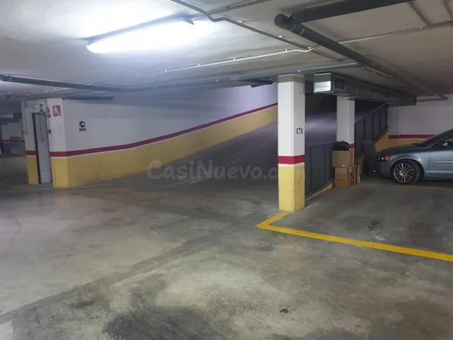 Plaza de Garaje en Juan Carlos I - foto 4