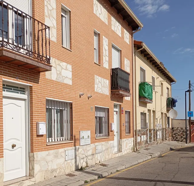 EL CHALET QUE YA NO SE CONSTRUYE: 5 NIVELES, ESPACIOS INFINI - foto 4