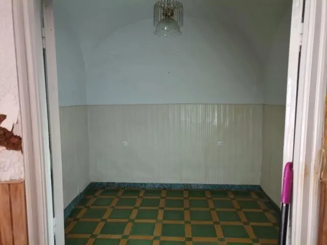 CASA ADOSADA EN VENTA EN CASTUERA — 9