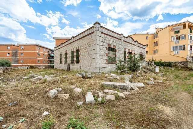 Casa 7 habitaciones 533m² en venta - COLMENAR VIEJO (MADRID) - foto 3