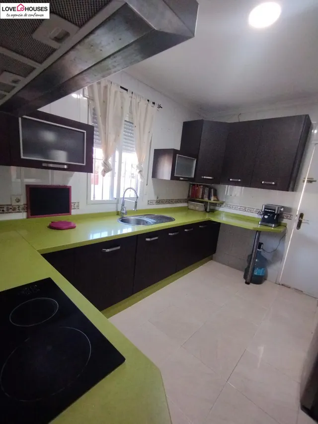OPORTUNIDAD CHALET CON PISCINA – ZONA PAGO DEL HUMO — 19