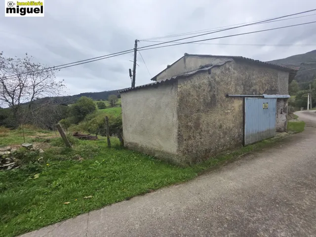 Se vende cuadra sobre parcela en Noriega, Colombres — 2