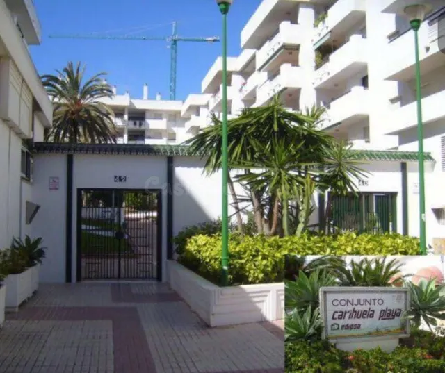 Cuatro dormitorios en La Carihuela — 3