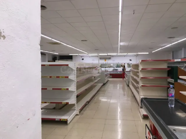 Local comercial 535m² en alquiler - Lorquí
