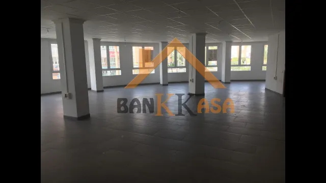 SE VENDE O SE ALQUILA OFICINA EN EJIDO ZONA TEATRO — 5